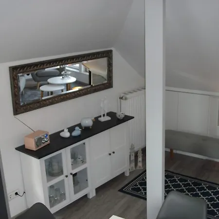 Ferienwohnung Up Stuuv Greetsiel Exterior foto