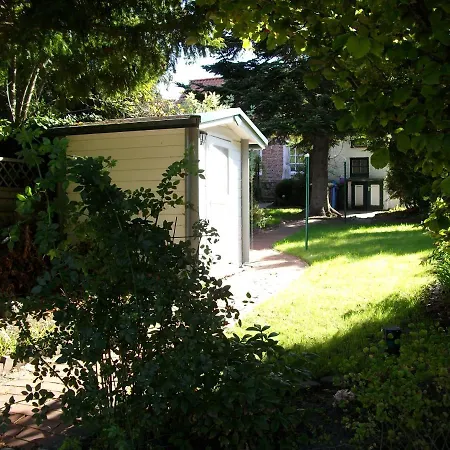 Ferienwohnung Up Stuuv Greetsiel Exterior foto